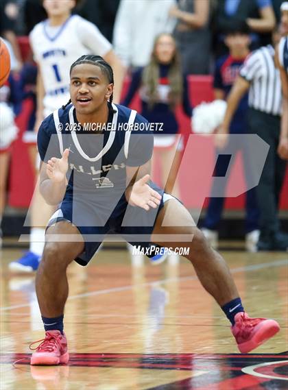 Thumbnail 3 in North Crowley vs. Allen (UIL 6A D1 Boys Basketball Regional Semi) photogallery.