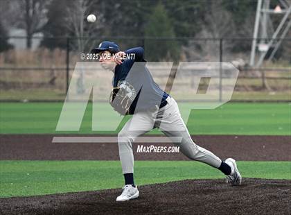 Thumbnail 2 in Clarence @ Canisius photogallery.