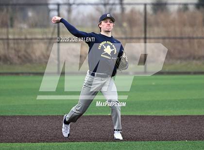 Thumbnail 2 in Clarence @ Canisius photogallery.