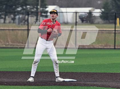 Thumbnail 1 in Clarence @ Canisius photogallery.
