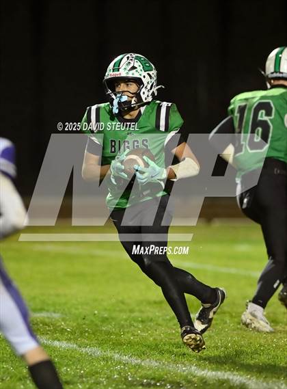 Thumbnail 1 in Portola @ Biggs (CIF NS D5 Playoff Round 1) photogallery.