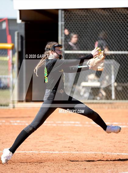 Thumbnail 3 in South Pittsburg vs Rhea County (Sale Creek Play Day) photogallery.