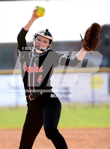 Thumbnail 3 in South Pittsburg vs Rhea County (Sale Creek Play Day) photogallery.