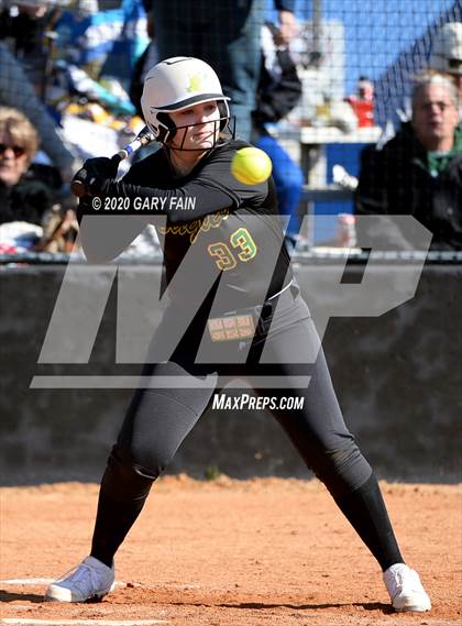 Thumbnail 3 in South Pittsburg vs Rhea County (Sale Creek Play Day) photogallery.