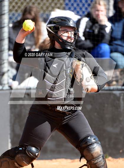 Thumbnail 3 in South Pittsburg vs Rhea County (Sale Creek Play Day) photogallery.