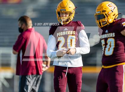 Thumbnail 3 in Simi Valley (Intrasqaud Scrimmage) 03/13/2021 photogallery.