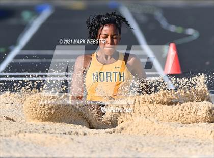 Thumbnail 3 in Williamsville North @ Frontier photogallery.