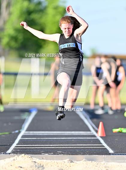Thumbnail 3 in Williamsville North @ Frontier photogallery.