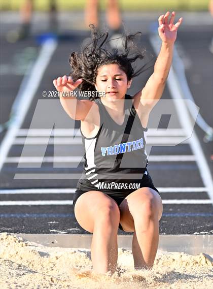 Thumbnail 3 in Williamsville North @ Frontier photogallery.
