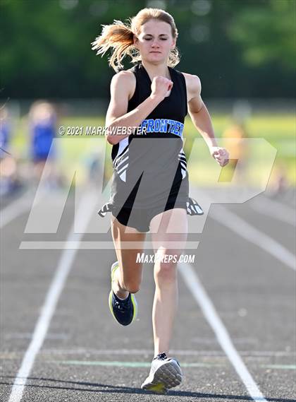 Thumbnail 3 in Williamsville North @ Frontier photogallery.