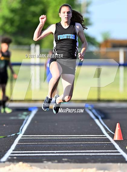 Thumbnail 3 in Williamsville North @ Frontier photogallery.