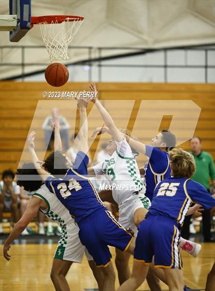 Thumbnail 1 in Downingtown West vs. South Fayette photogallery.
