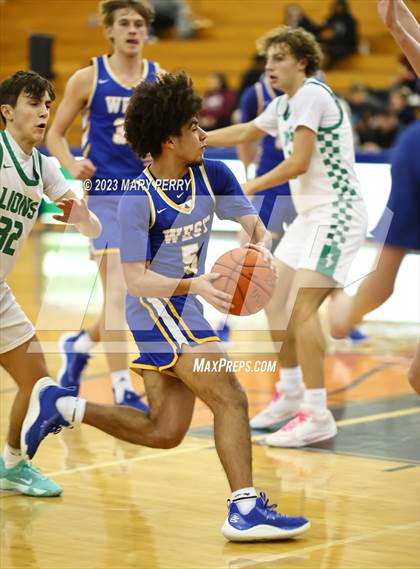 Thumbnail 1 in Downingtown West vs. South Fayette photogallery.