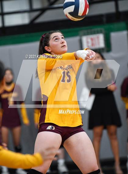 Thumbnail 1 in Harlandale @ McCollum photogallery.