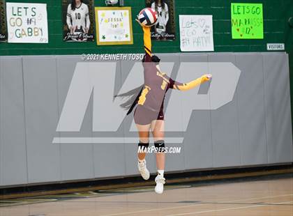 Thumbnail 2 in Harlandale @ McCollum photogallery.
