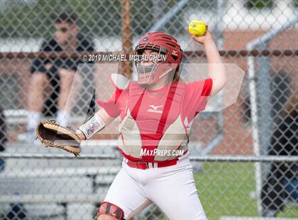 Thumbnail 1 in Island Trees vs Division (NYSPHSAA Sec 8 Class A First Round) photogallery.