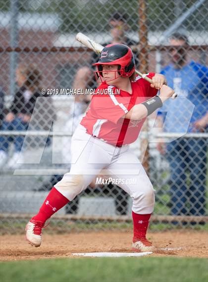 Thumbnail 2 in Island Trees vs Division (NYSPHSAA Sec 8 Class A First Round) photogallery.