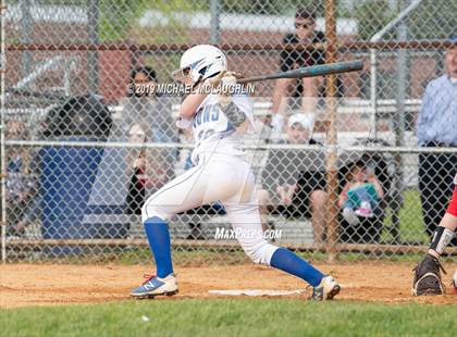 Thumbnail 3 in Island Trees vs Division (NYSPHSAA Sec 8 Class A First Round) photogallery.
