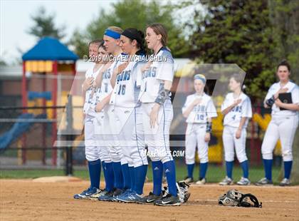 Thumbnail 1 in Island Trees vs Division (NYSPHSAA Sec 8 Class A First Round) photogallery.