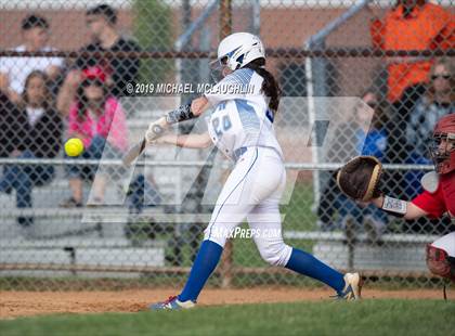 Thumbnail 2 in Island Trees vs Division (NYSPHSAA Sec 8 Class A First Round) photogallery.