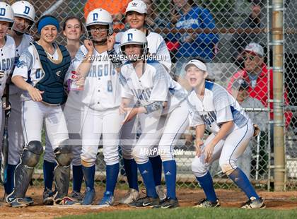 Thumbnail 1 in Island Trees vs Division (NYSPHSAA Sec 8 Class A First Round) photogallery.