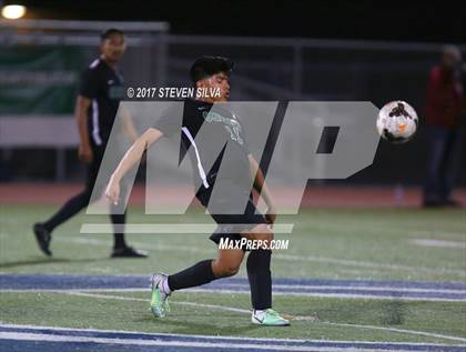 Thumbnail 2 in Coronado vs. Oceanside (CIF SDS Open Division Semifinal) photogallery.