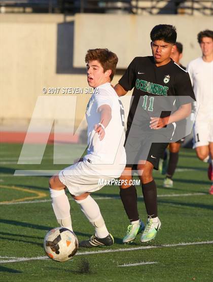 Thumbnail 2 in Coronado vs. Oceanside (CIF SDS Open Division Semifinal) photogallery.