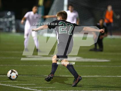 Thumbnail 2 in Coronado vs. Oceanside (CIF SDS Open Division Semifinal) photogallery.
