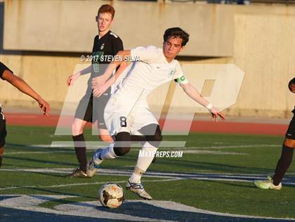 Thumbnail 3 in Coronado vs. Oceanside (CIF SDS Open Division Semifinal) photogallery.