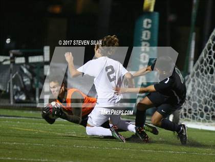Thumbnail 2 in Coronado vs. Oceanside (CIF SDS Open Division Semifinal) photogallery.