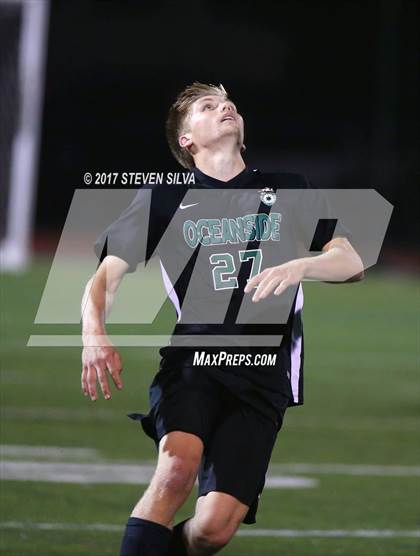 Thumbnail 2 in Coronado vs. Oceanside (CIF SDS Open Division Semifinal) photogallery.
