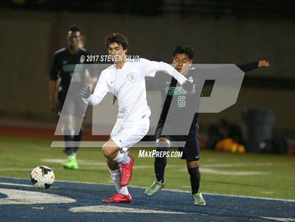 Thumbnail 2 in Coronado vs. Oceanside (CIF SDS Open Division Semifinal) photogallery.