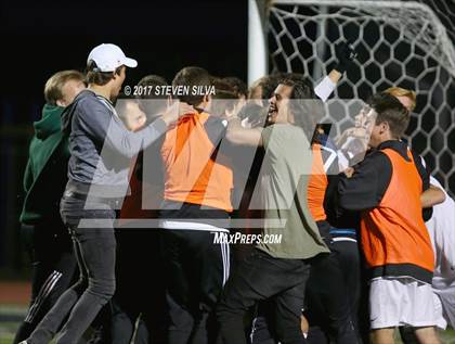 Thumbnail 3 in Coronado vs. Oceanside (CIF SDS Open Division Semifinal) photogallery.