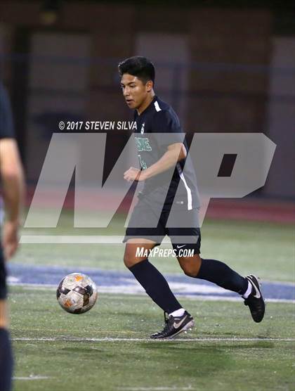 Thumbnail 3 in Coronado vs. Oceanside (CIF SDS Open Division Semifinal) photogallery.