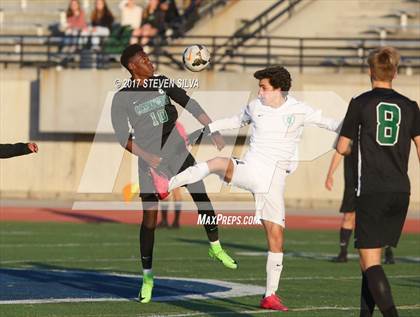 Thumbnail 3 in Coronado vs. Oceanside (CIF SDS Open Division Semifinal) photogallery.