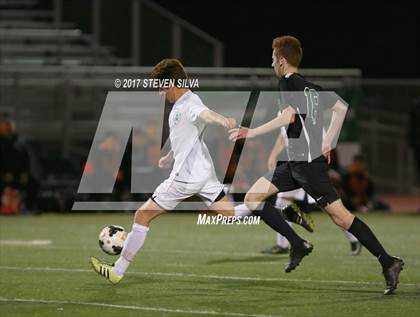 Thumbnail 3 in Coronado vs. Oceanside (CIF SDS Open Division Semifinal) photogallery.
