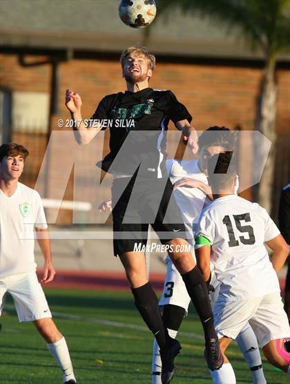 Thumbnail 2 in Coronado vs. Oceanside (CIF SDS Open Division Semifinal) photogallery.