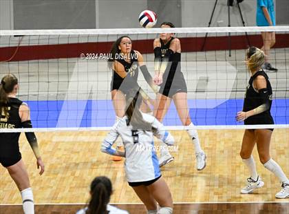 Thumbnail 2 in Pueblo West vs. Rock Canyon (CHSAA 5A 2nd Round) photogallery.