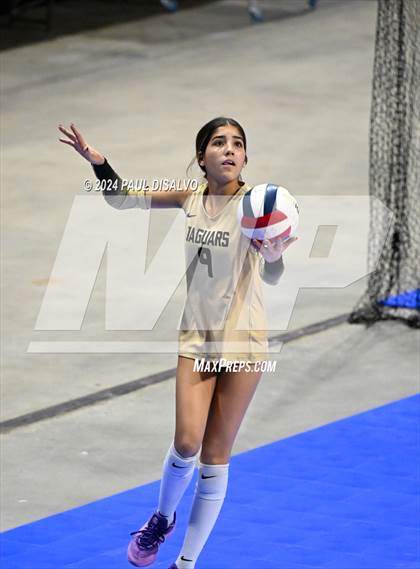 Thumbnail 3 in Pueblo West vs. Rock Canyon (CHSAA 5A 2nd Round) photogallery.