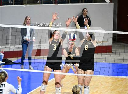 Thumbnail 2 in Pueblo West vs. Rock Canyon (CHSAA 5A 2nd Round) photogallery.