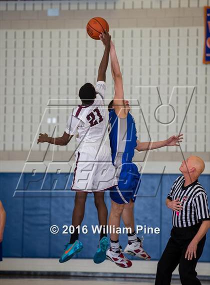 Thumbnail 2 in Wallkill vs. Kingston (Officials vs Cancer) photogallery.