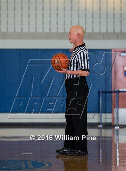 Thumbnail 2 in Wallkill vs. Kingston (Officials vs Cancer) photogallery.