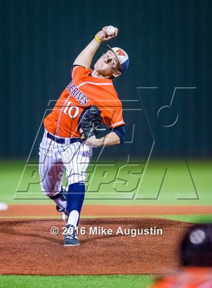 Thumbnail 1 in Wakeland [Justin] photogallery.