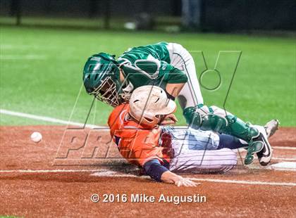 Thumbnail 1 in Wakeland [Justin] photogallery.