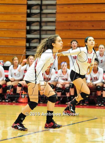 Thumbnail 3 in Austin @ Tomball (UIL 5A Bi-District Playoff) photogallery.