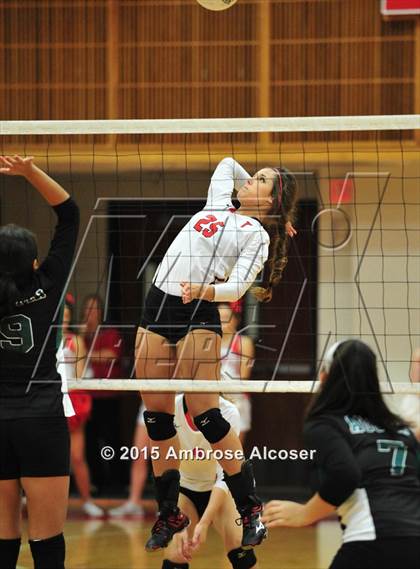 Thumbnail 1 in Austin @ Tomball (UIL 5A Bi-District Playoff) photogallery.