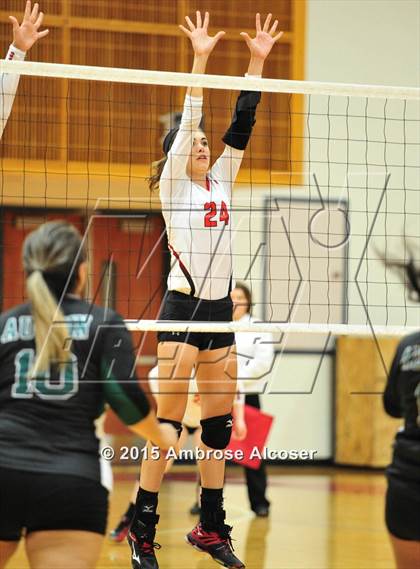 Thumbnail 1 in Austin @ Tomball (UIL 5A Bi-District Playoff) photogallery.