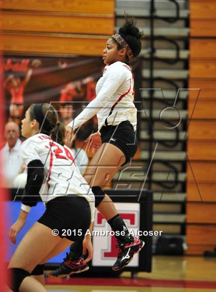 Thumbnail 3 in Austin @ Tomball (UIL 5A Bi-District Playoff) photogallery.