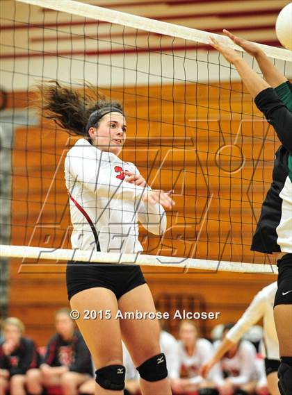 Thumbnail 3 in Austin @ Tomball (UIL 5A Bi-District Playoff) photogallery.