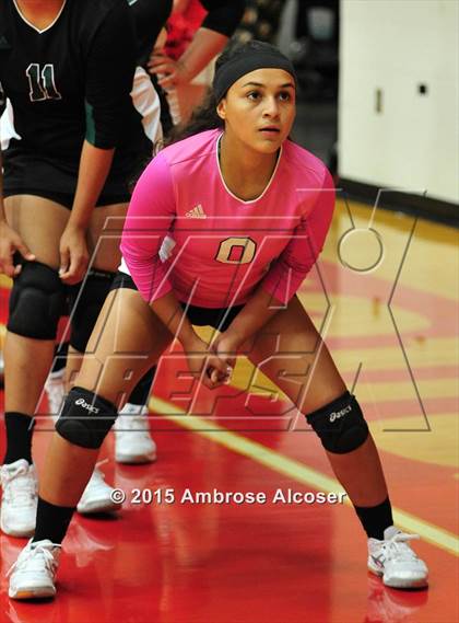 Thumbnail 1 in Austin @ Tomball (UIL 5A Bi-District Playoff) photogallery.